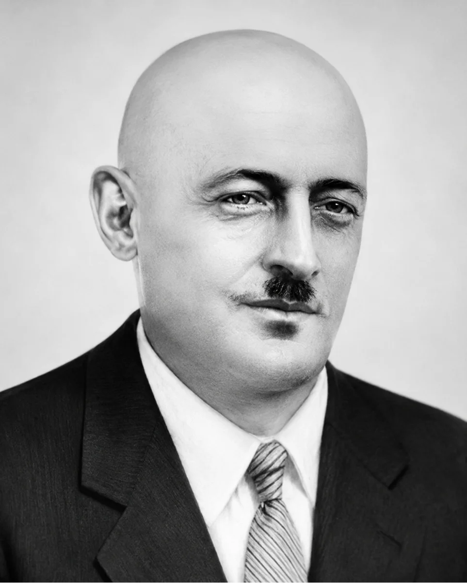 Казбек Саввич Бутаев — экономист и государственный деятель